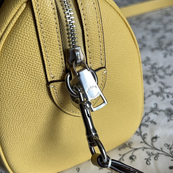 COACH ROWAN SATCHEL BAG WITH SIGNATURE CANVAS STRAP 💛 - Picture 13 of 16